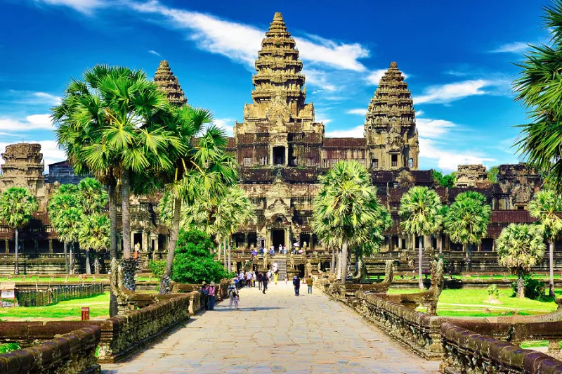 Kiến trúc đền Angkor Wat có gì đặc biệt?
